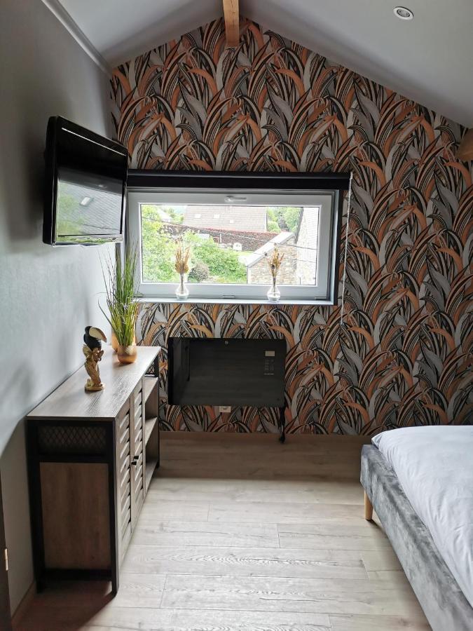 Les Suites De Meiz Stavelot Exterior photo