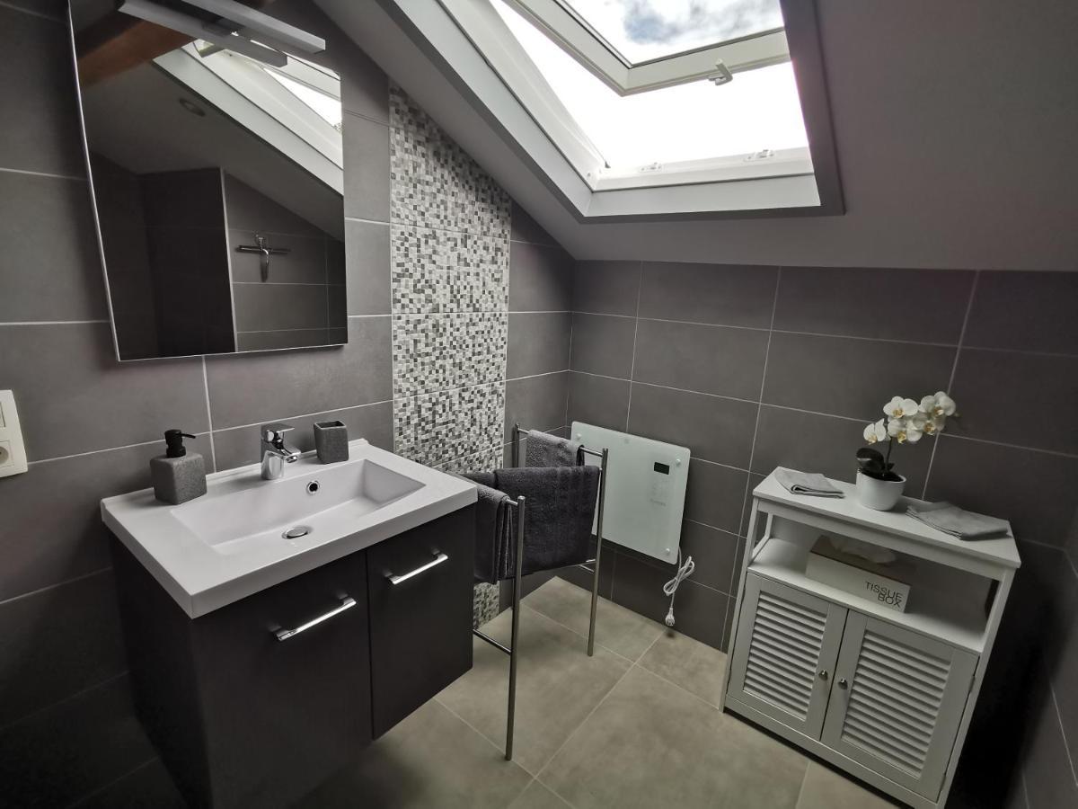 Les Suites De Meiz Stavelot Exterior photo